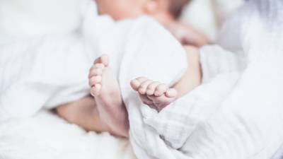 В Национальном родительском комитете оценили идею оплачивать допотпуска отцам после рождения ребёнка