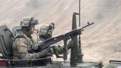 США намерены продолжать отправку Украине вооружения и инструкторов