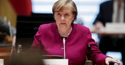 От РФ надо требовать уменьшить военное присутствие: Меркель и Байден планируют призвать РФ не стягивать войска к границе