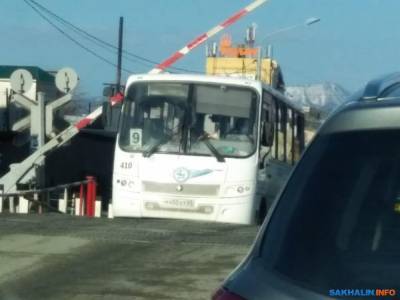Водитель муниципального автобуса рискнул жизнями южносахалинцев