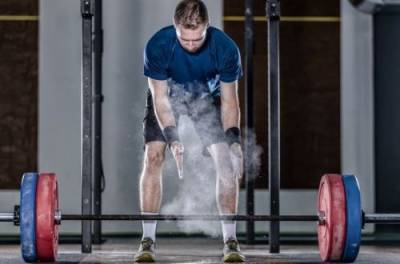 Украинский спортсмен намерен побить мировой рекорд Гиннеса в становой тяге