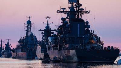Балтийский флот активно готовится к параду Победы