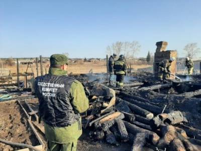 Пять детей погибли в огне в Свердловской области