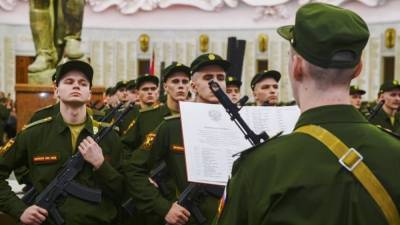 Отправка новобранцев в войска стартовала в России
