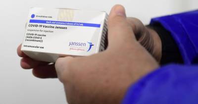 Эффект превышает риски: компания Johnson & Johnson сделала заявление о связи вакцины и тромбоза