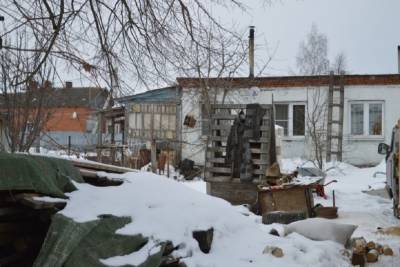 Жители деревни в Серпухове просят отменить аварийный статус их домов