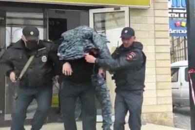 Подозреваемого в захвате заложников в Северной Осетии заключили под стражу