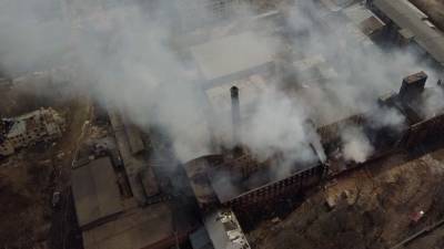 Очаги возгорания на "Невской мануфактуре" потушили через 4 дня после начала пожара