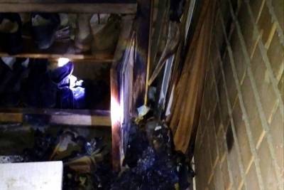 В Смоленске разгорелся пожар на балконе