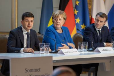 К переговорам Макрона и Зеленского через видеосвязь присоединится Меркель, – СМИ