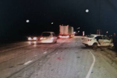 Водитель «Весты» погиб в лобовом ДТП с грузовиком в Чувашии