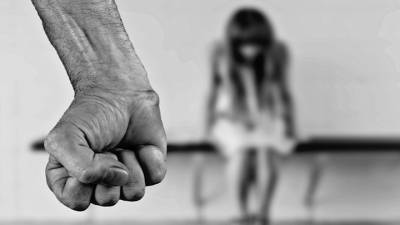 Боялась отца: амурчанин задержан по подозрению в растлении дочери