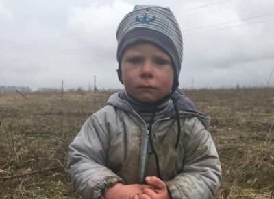 Искали сотни человек и даже вертолет: под Киевом нашли двухлетнего Богдана, фото