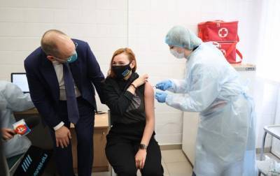 В Украине стартовала COVID-вакцинация спортсменов