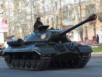 “Напугал союзников”: в США вспомнили уникальный тяжелый танк ИС-3