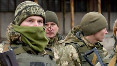 Власти ЛНР заявили, что бойцы ВСУ установили минные заграждения у Золотого