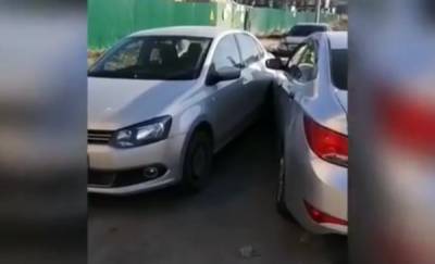 В Тюмени на парковке произошло ДТП: участники вызвали полицейских, решив, что виновник пьян