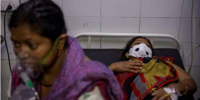 «Ситуация ужасная». В Индии обнаружили рекордные 200 тысяч случаев заражения коронавирусом за сутки