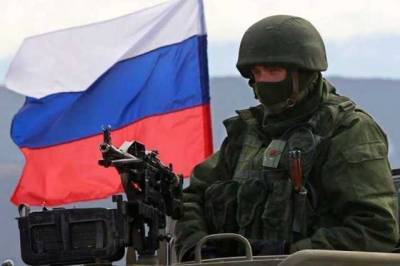 Россия продолжает усиливать свои войска у границы с Украиной