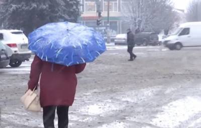 Снег и дожди снова напакостят в Украине: какие области заметет больше всего