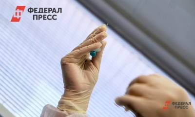 В Петербурге прививки от COVID-19 будут делать на дому