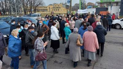 Сегодня акцию протеста устроили рабочие Харьковского авиазавода