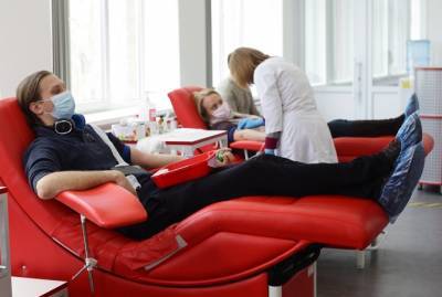 Офис омбудсмена: МОЗ убрал запрет на донорство крови из-за гомосексуальных отношений