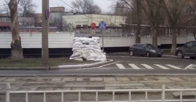 Сепаратисты начали готовить Донецк к боям, – СМИ (фото)