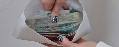 В Уржуме школьный бухгалтер украла почти 3 млн рублей за три года