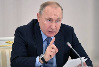 Путин призвал чиновников "ножками пройти"