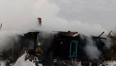 На Среднем Урале сгорели семь построек, в том числе жилые дома