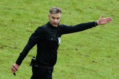 УЕФА временно отстранил арбитра Сергея Лапочкина от футбольной деятельности
