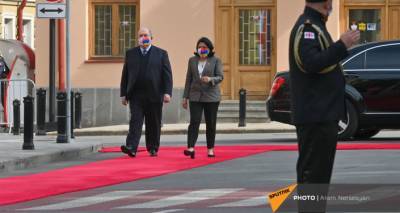 Президент Грузии представила подробности встречи с армянским коллегой
