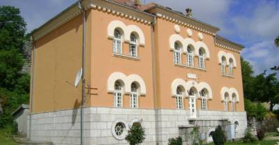 Черногорские националисты напали на семинарию СПЦ в Цетине