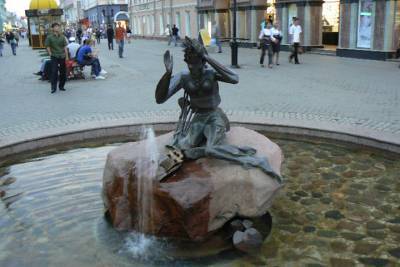 В Казани начали запускать фонтаны