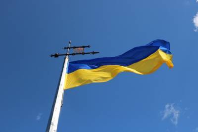 Электронные паспорта приравняли к бумажным на Украине