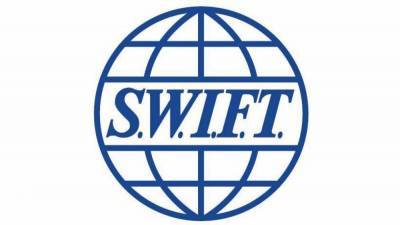 Эксперт Чечулин назвал маловероятным отключение России от SWIFT