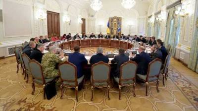 Зеленский раскрыл детали заседания СНБО: армия, олигархи и новые санкции