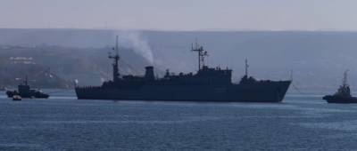 РФ закрыла Керченский пролив для иностранных кораблей до октября 2021 года