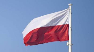 Польша объявила трех дипломатов РФ персонами нон грата