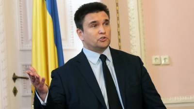 Войска США могут войти в Украину, – Климкин о чрезвычайном положении Байдена