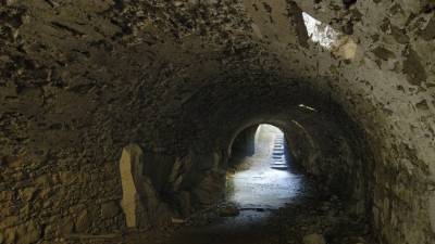 В центре Владивостока строители обнаружили старинный тоннель