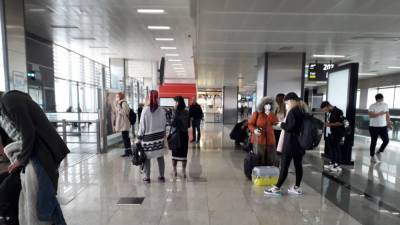Российские туристы возмутились "грабительскими" ценами на рейсы в Турции