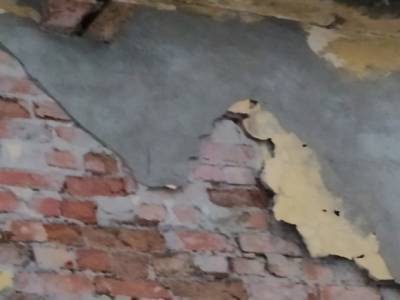 В Приморье обрушилась стена в сельской школе