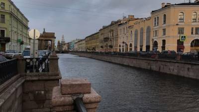 Самая дешевая квартира с видом на Неву стоит 1,8 млн рублей
