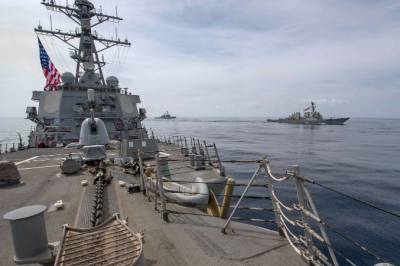 Минобороны США отказалось от захода своих эсминцев в Черное море