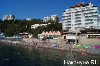 В Алуште воду будут подавать только на пять часов в сутки, а Аксенов зовет в Крым миллионы туристов