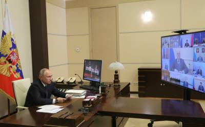 Путин поручил убрать унизительные для россиян бюрократические процедуры