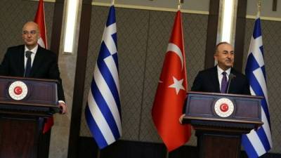 Жаркий спор на пресс-конференции глав МИД Греции и Турции: подробности