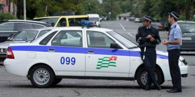 Абхазским гаишникам запретили останавливать авто с российскими номерами без веских причин